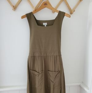 Linen dress